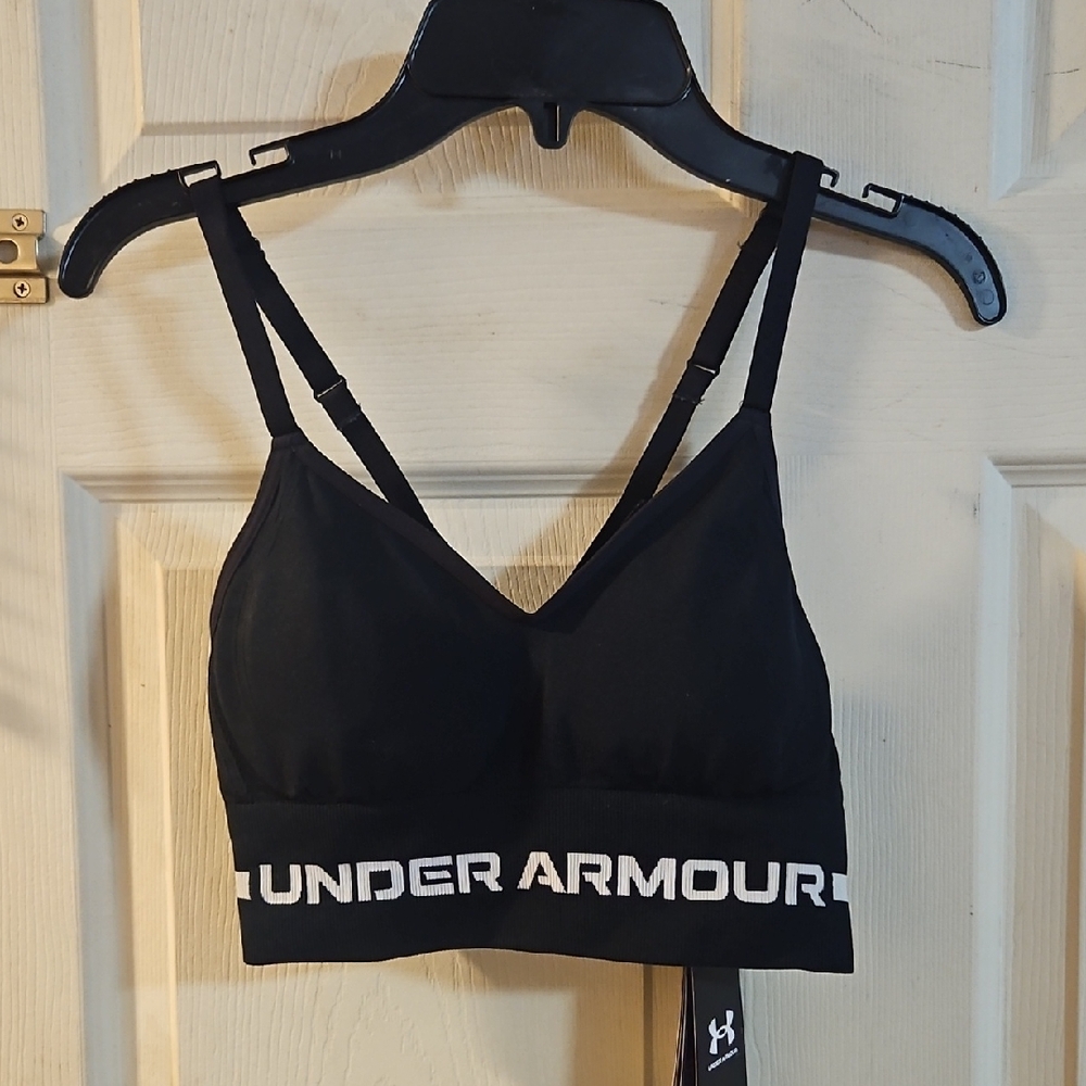 Under Armour Women's Seamless Low Long Line Sports Bra: BLACK: NEW WITH TAGS: XS